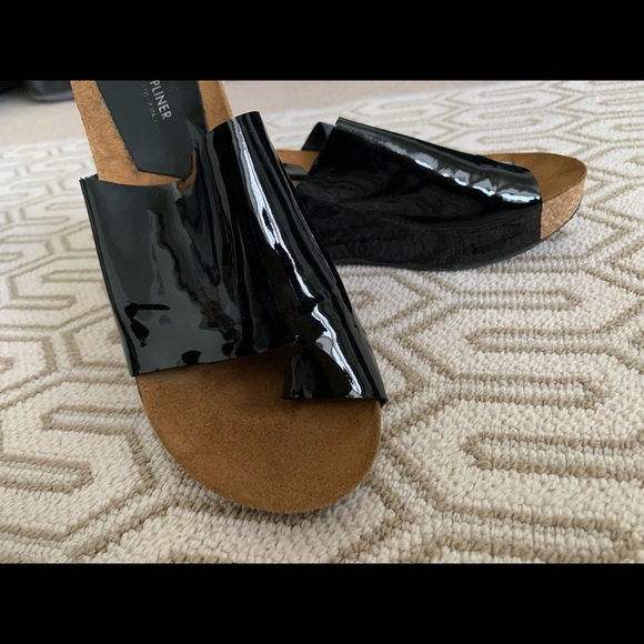 Beautiful mule patent leather from Donald Pliner - Picture 2 of 4